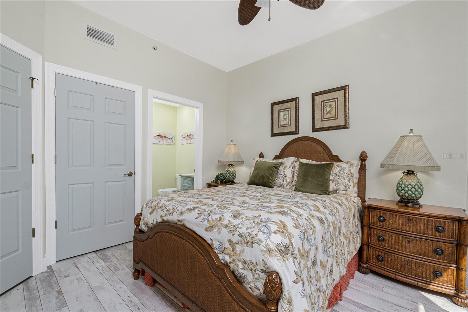 3313 Sunset Key Cir #701 Property Photo 33