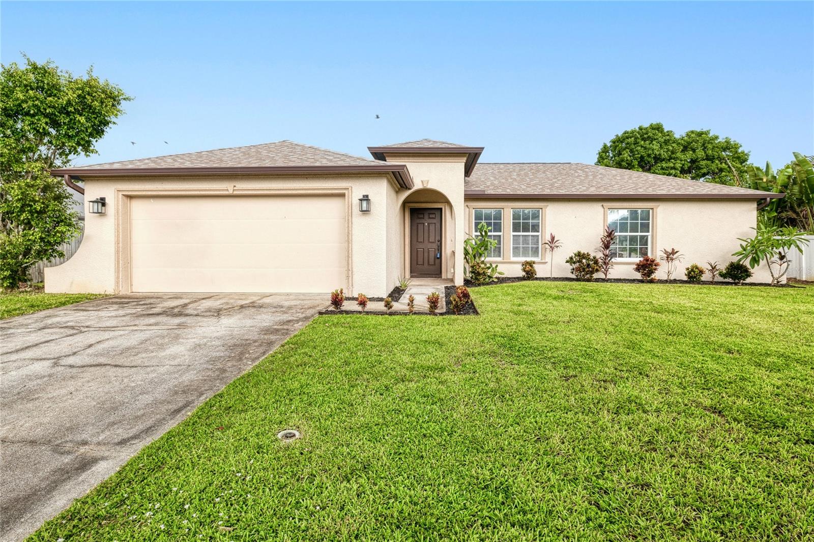 9155 ASTER RD Property Photo 1
