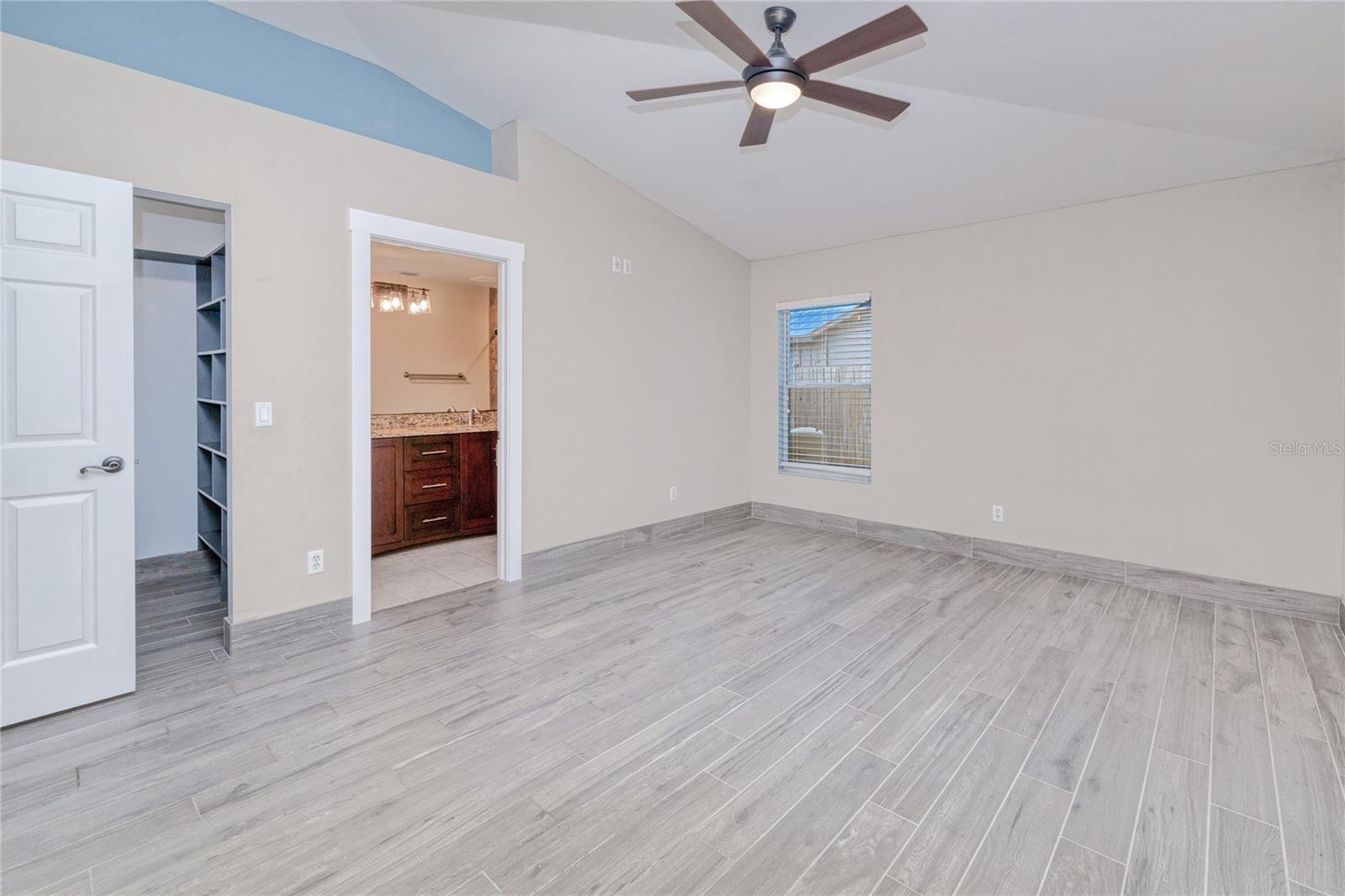 9155 Aster Rd Property Photo 11