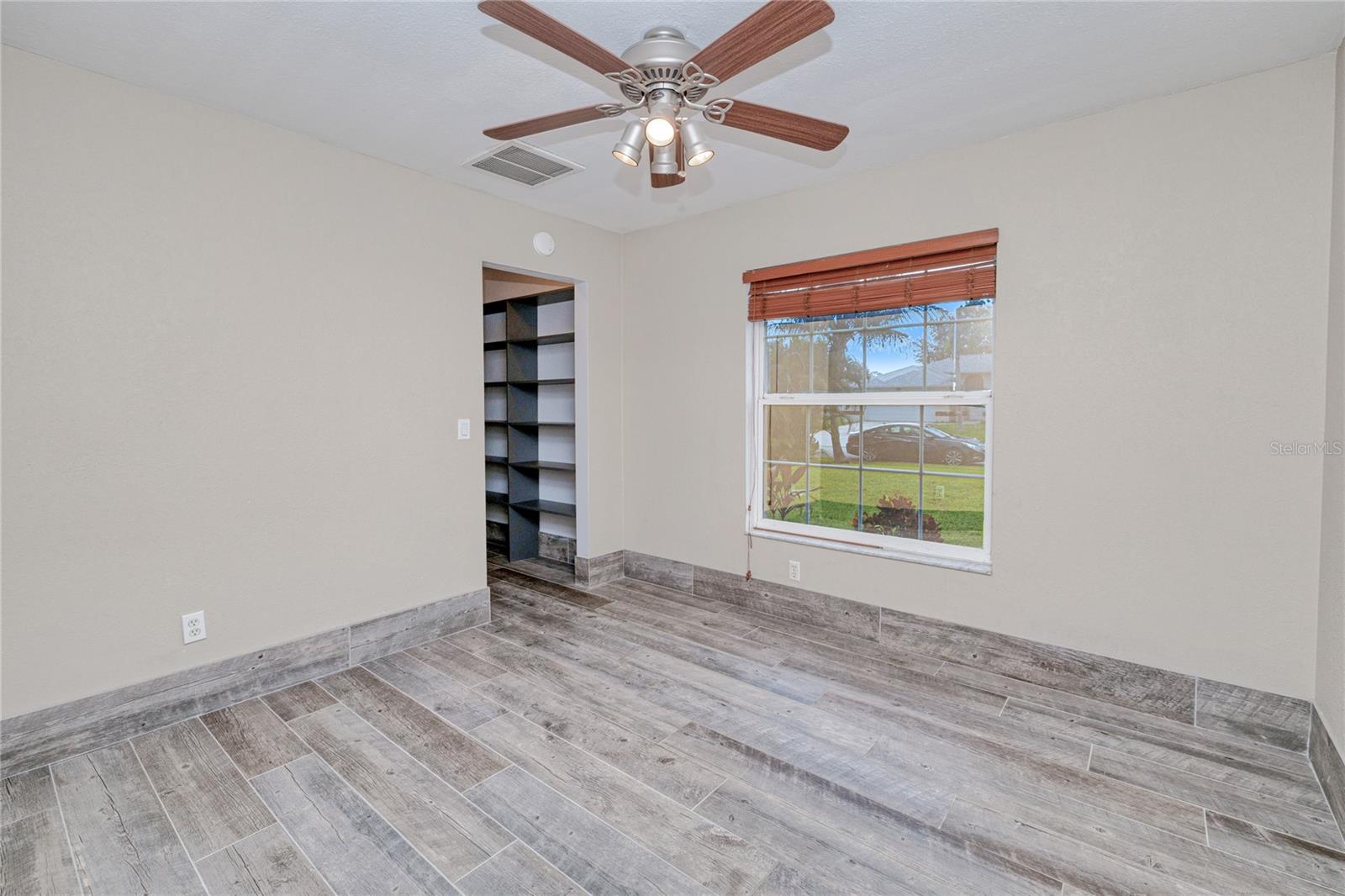 9155 Aster Rd Property Photo 14