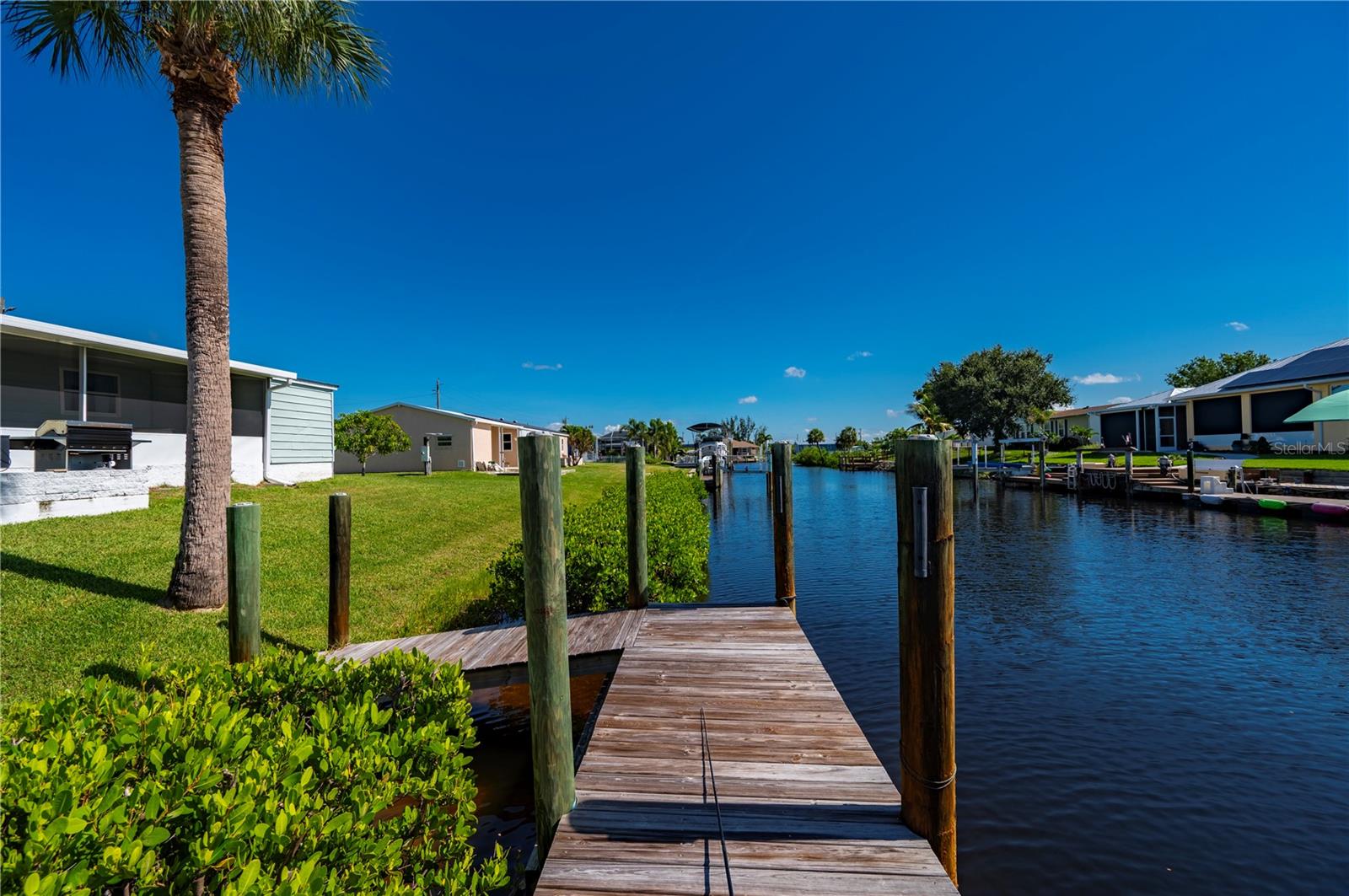 4220 Deltona Dr Property Photo 40