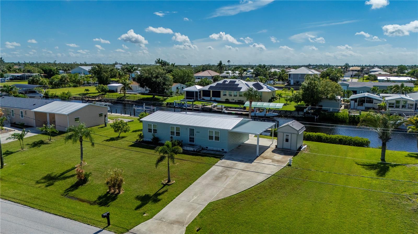 4220 Deltona Dr Property Photo 43