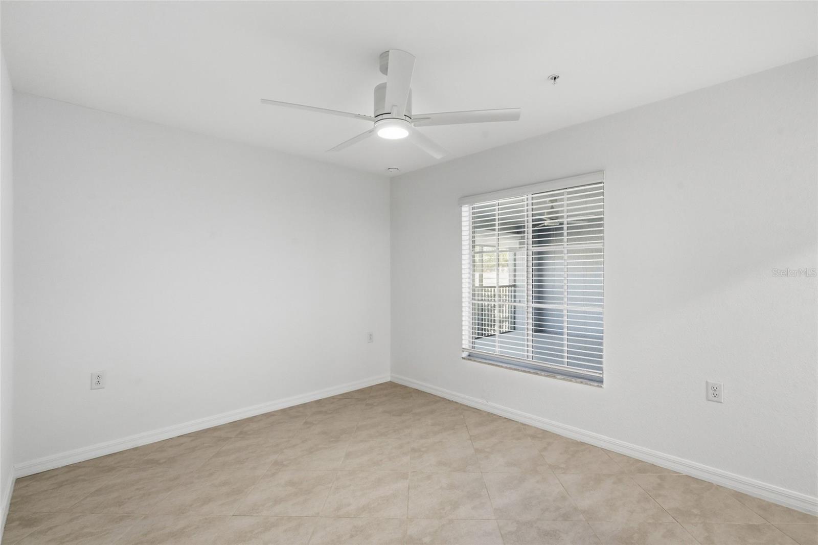 14194 Heritage Landing Blvd #623 Property Photo 23