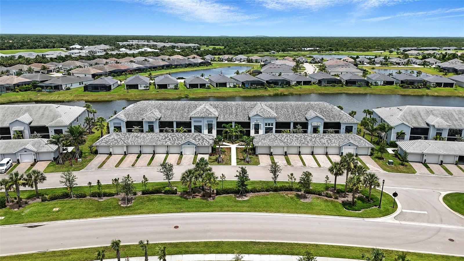 14194 Heritage Landing Blvd #623 Property Photo 30