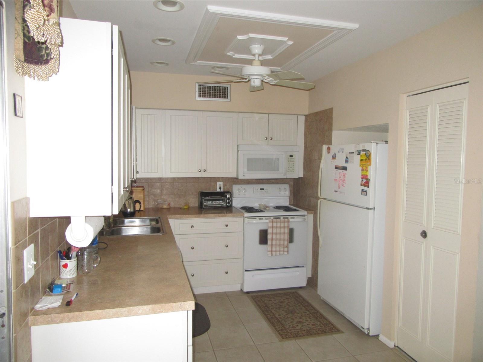 8158 Fay Ave Property Photo 6