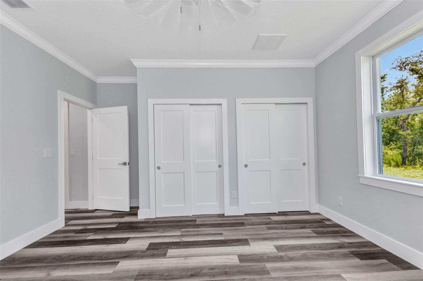 420 Hoffer St Property Photo 19