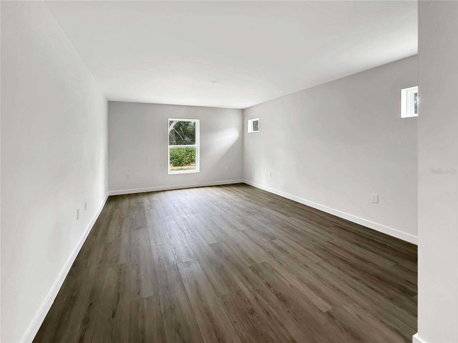32 Purcell St Property Photo 31