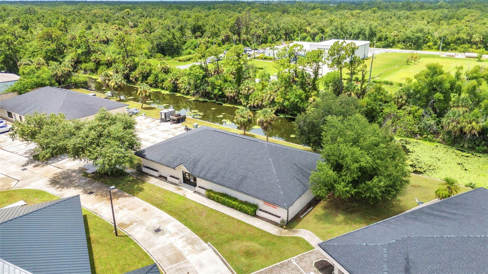 983 Tamiami Trl Property Photo 6