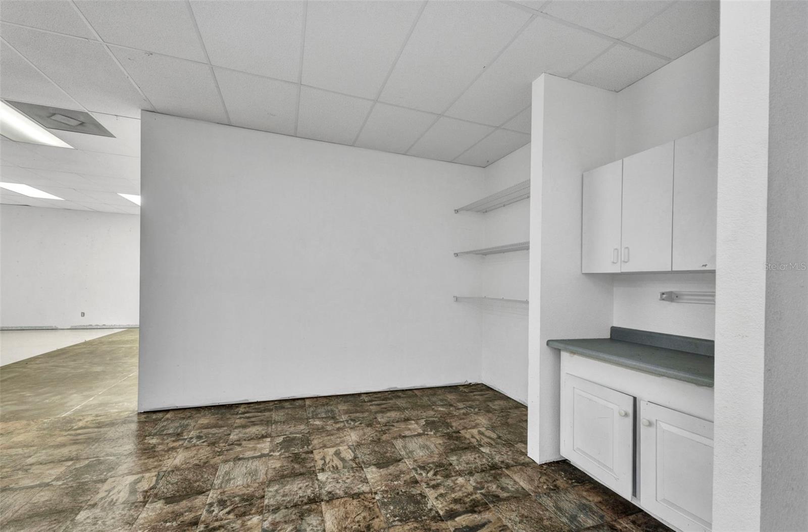 983 Tamiami Trl Property Photo 31