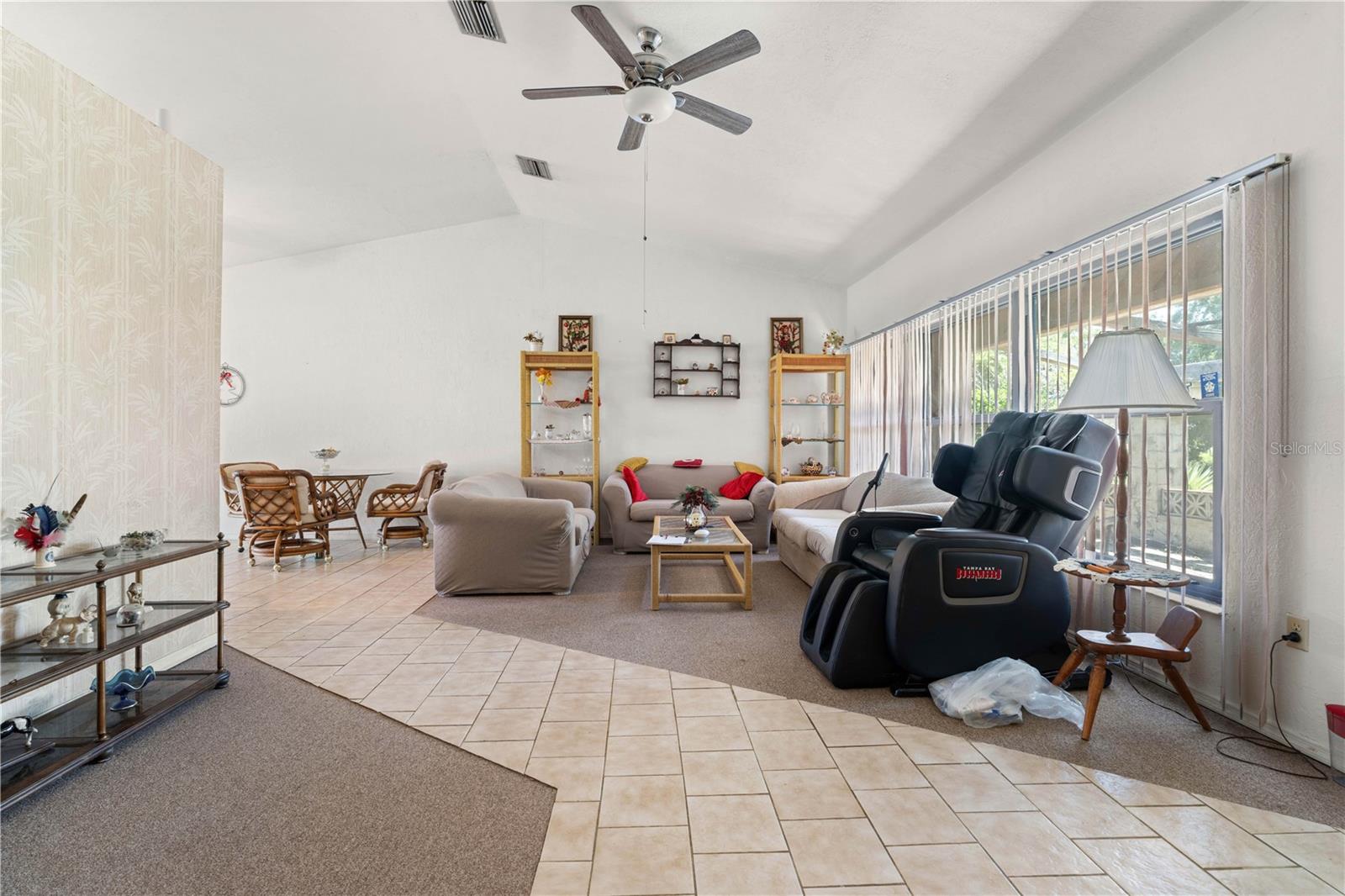 2065 Duncan Rd Property Photo 3