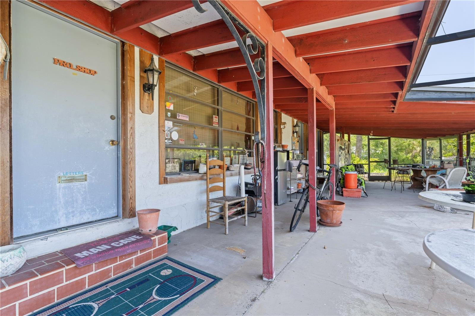 2065 Duncan Rd Property Photo 35