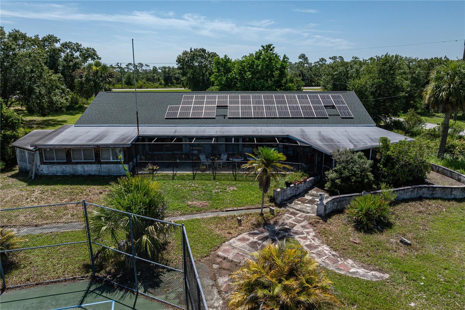 2065 Duncan Rd Property Photo 37