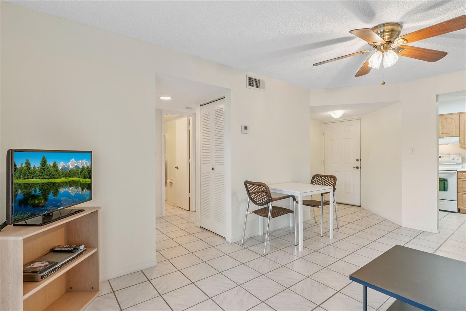 19505 Quesada Ave #ss201 Property Photo 9
