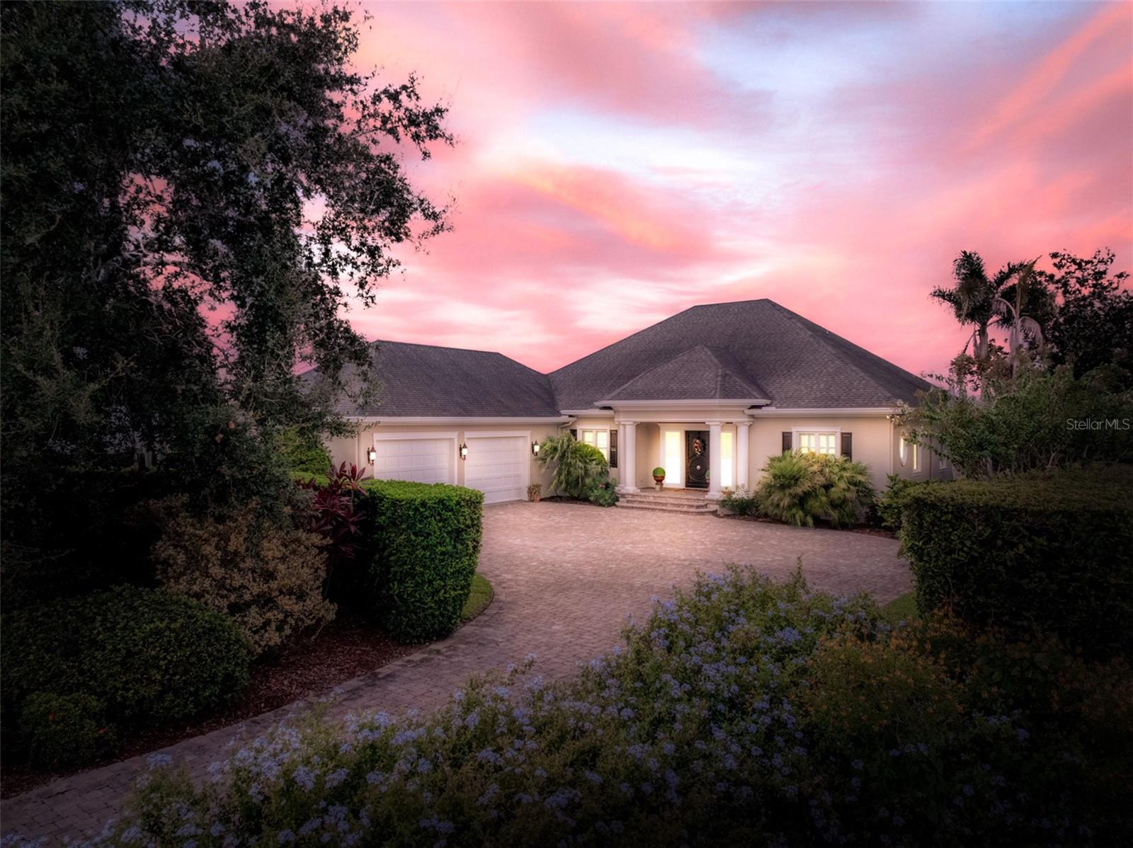 632 SUNSET POINTE DR