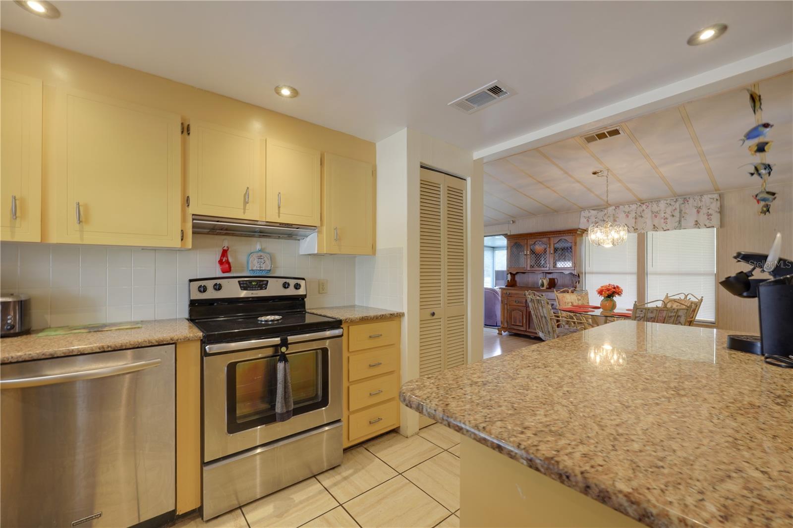 2100 Kings Hwy #568 Property Photo 7