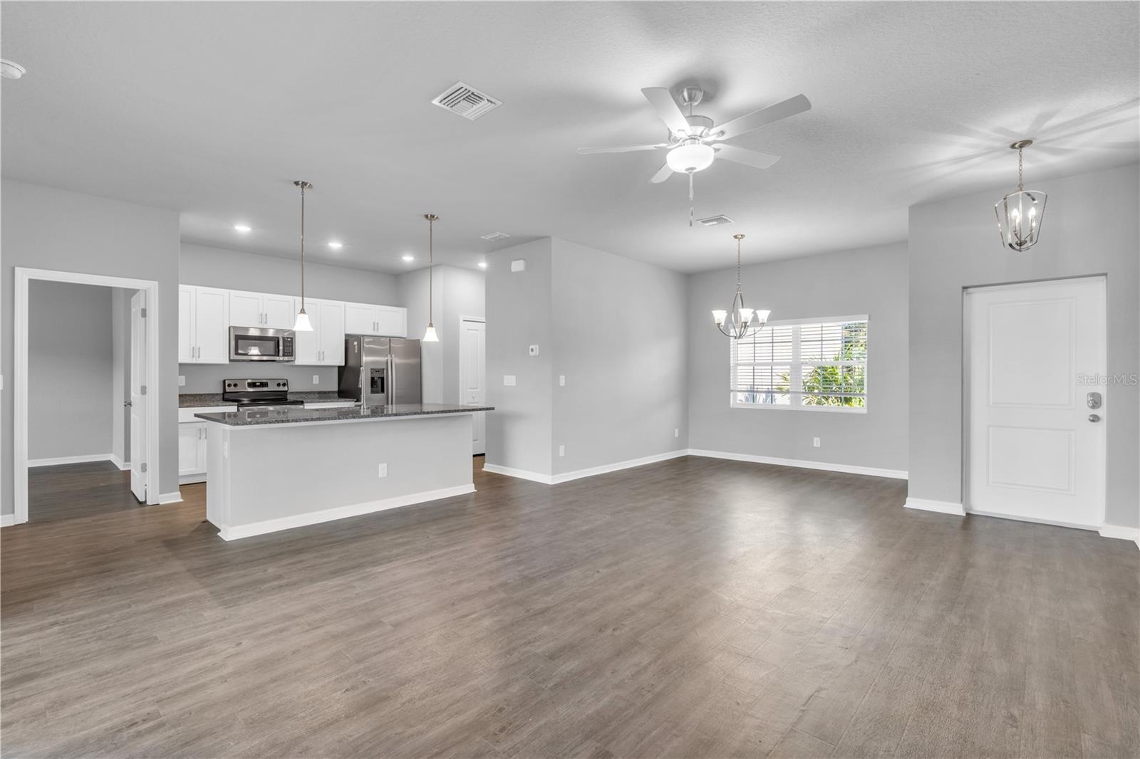 5289 Gillot Blvd Property Photo 2