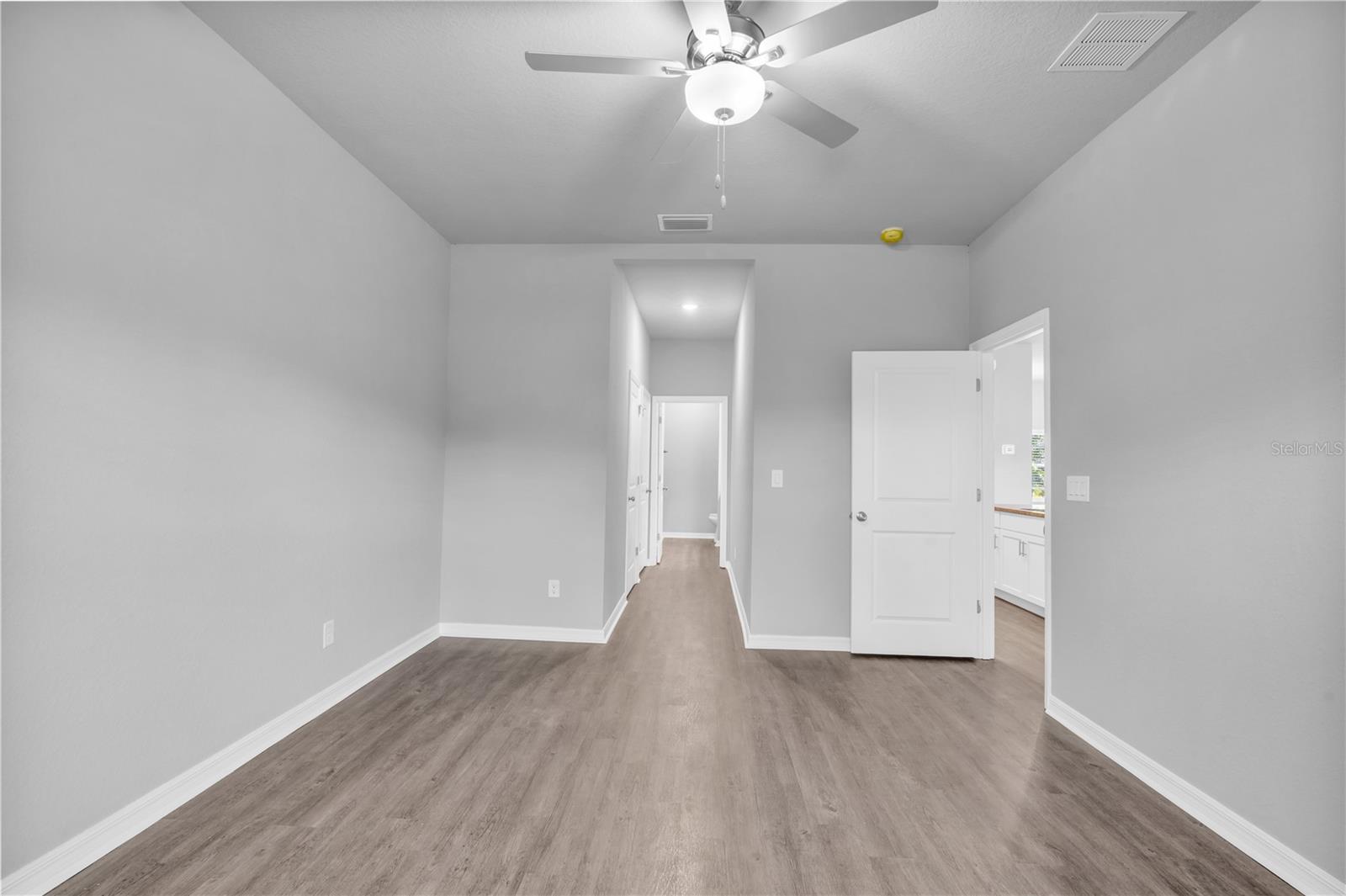 5289 Gillot Blvd Property Photo 10