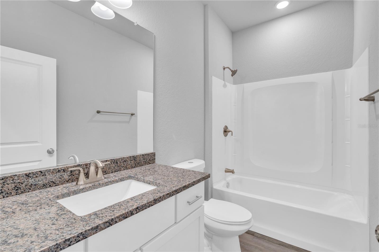 5289 Gillot Blvd Property Photo 13