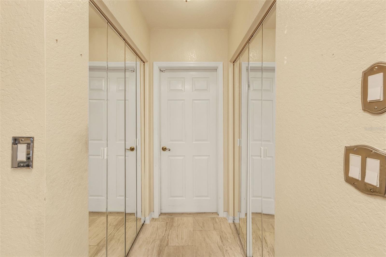 2298 Cedarwood St Property Photo 28