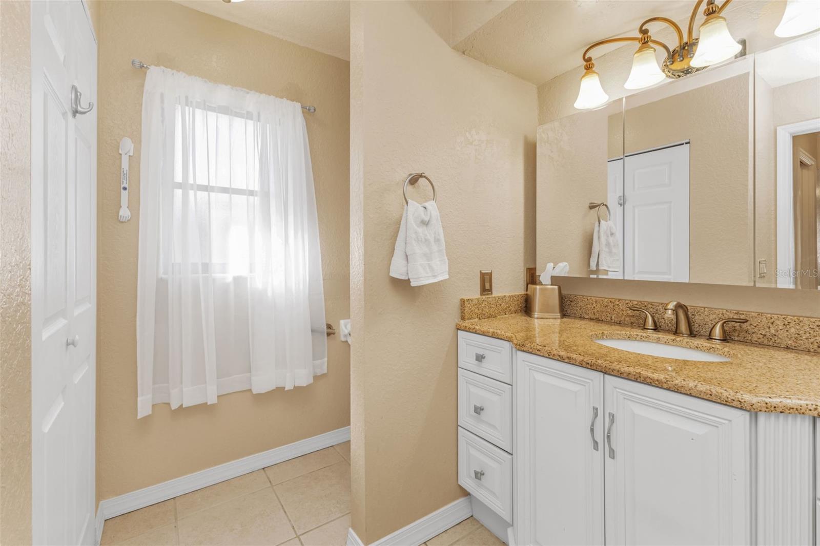 2298 Cedarwood St Property Photo 33