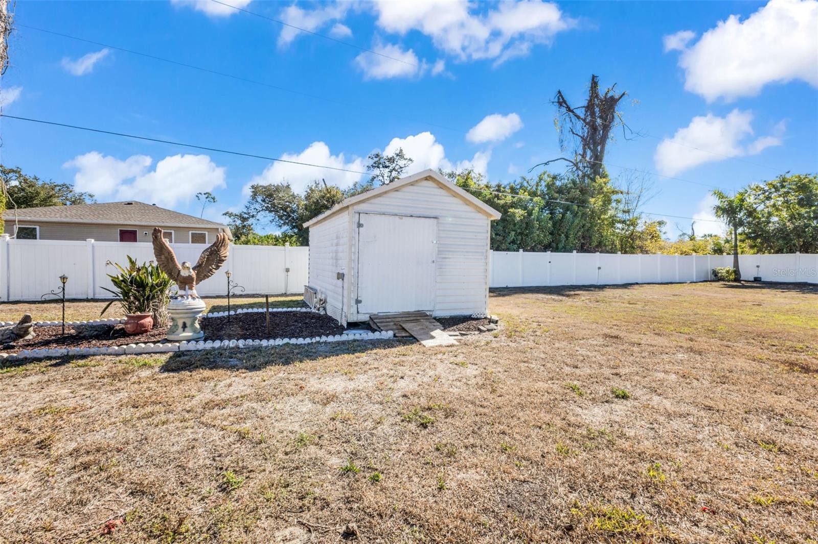2298 Cedarwood St Property Photo 49