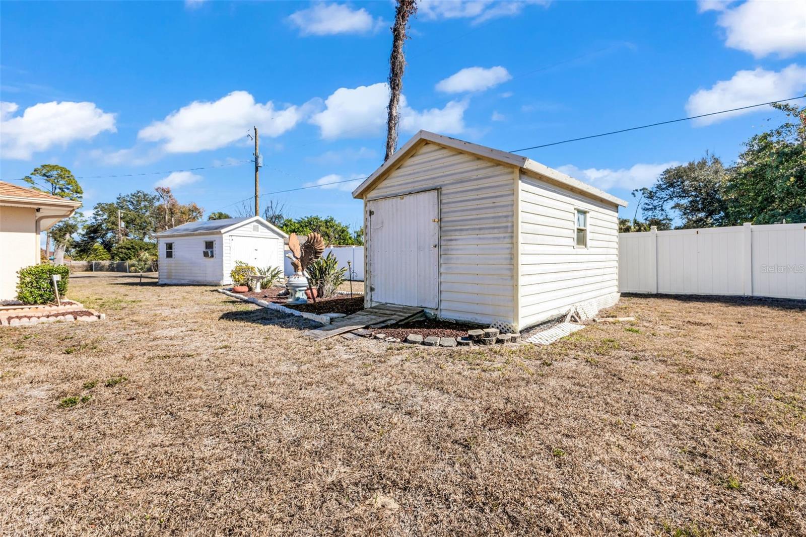 2298 Cedarwood St Property Photo 52