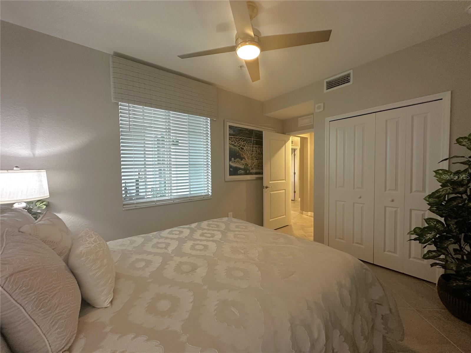 14261 Heritage Landing Blvd #1615 Property Photo 21
