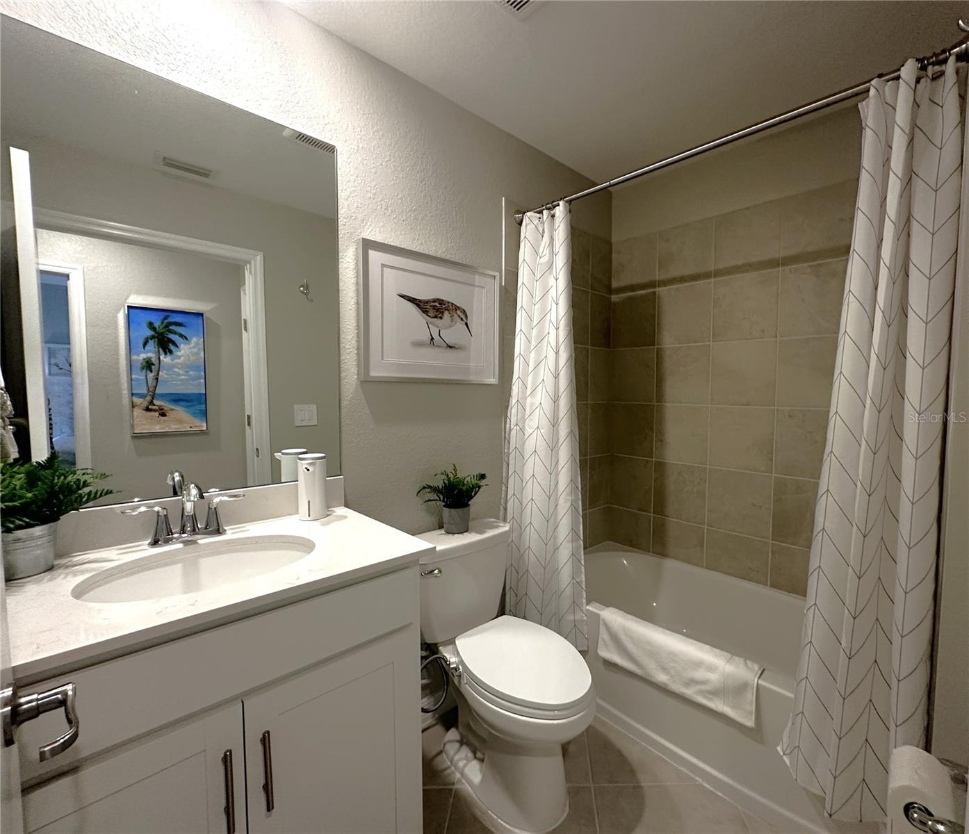 14261 Heritage Landing Blvd #1615 Property Photo 22
