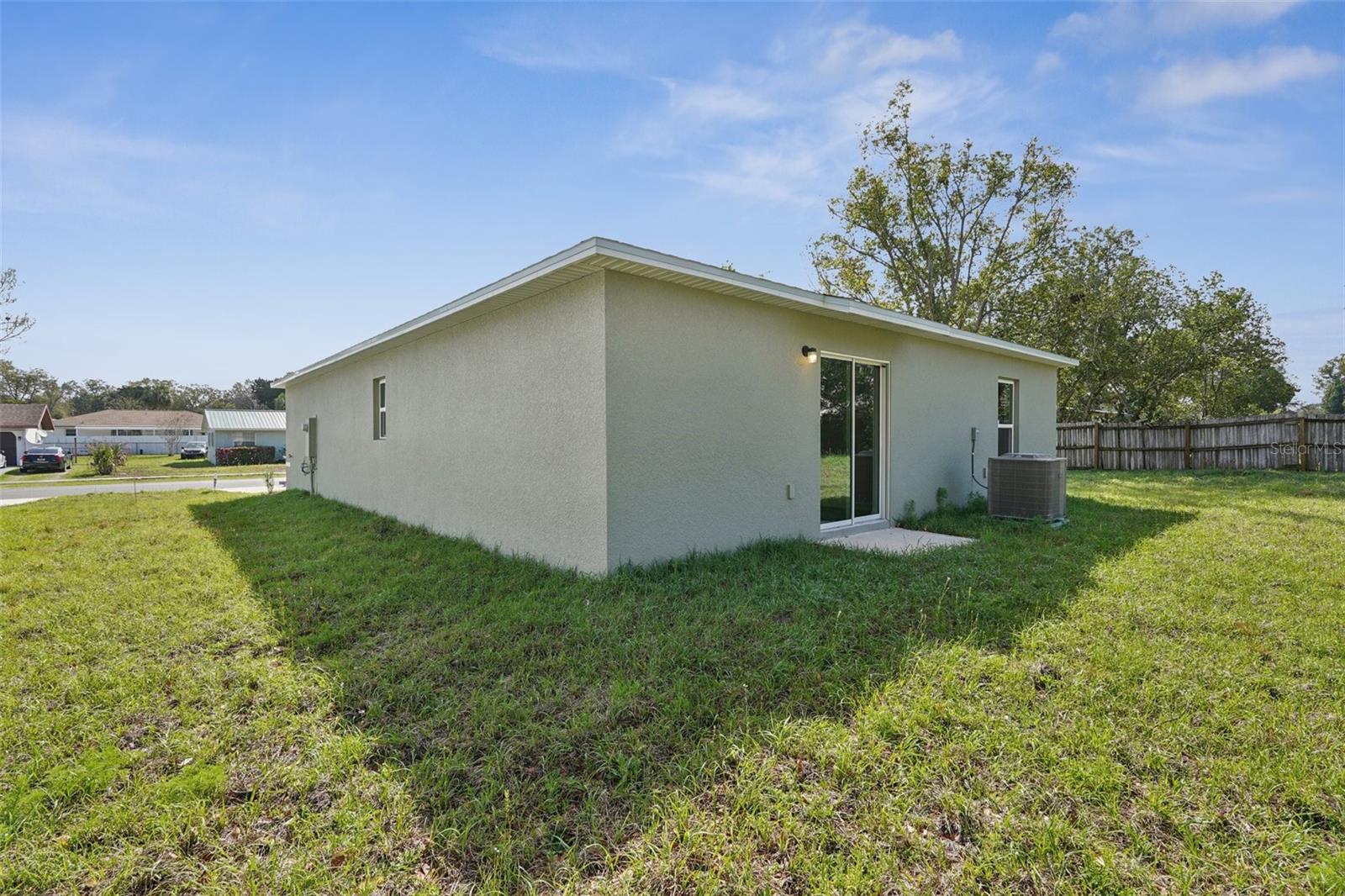 14890 Sw 38th Cir Property Photo 6