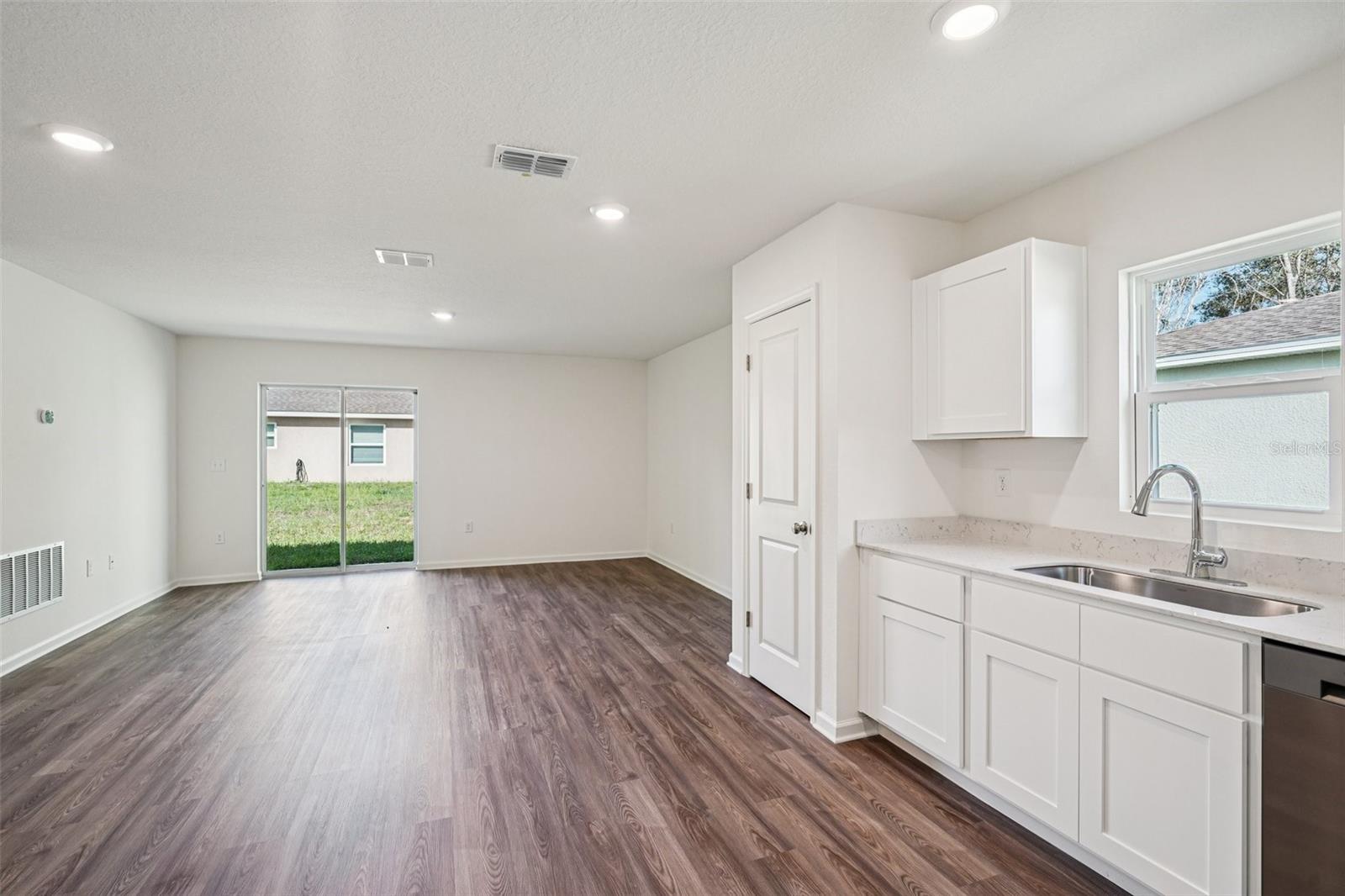 14890 Sw 38th Cir Property Photo 10