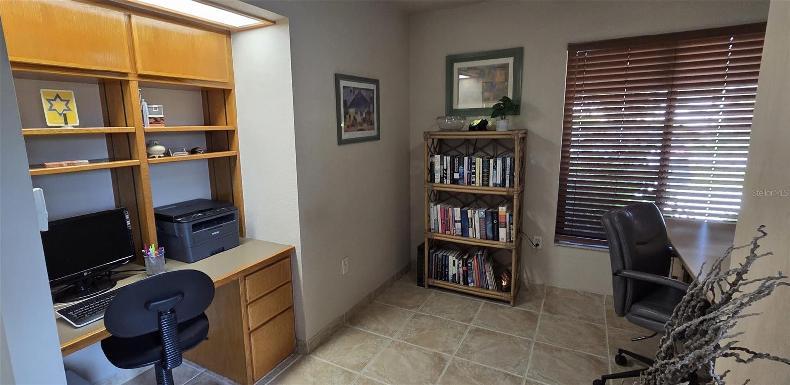 2076 River Basin Ter Property Photo 6