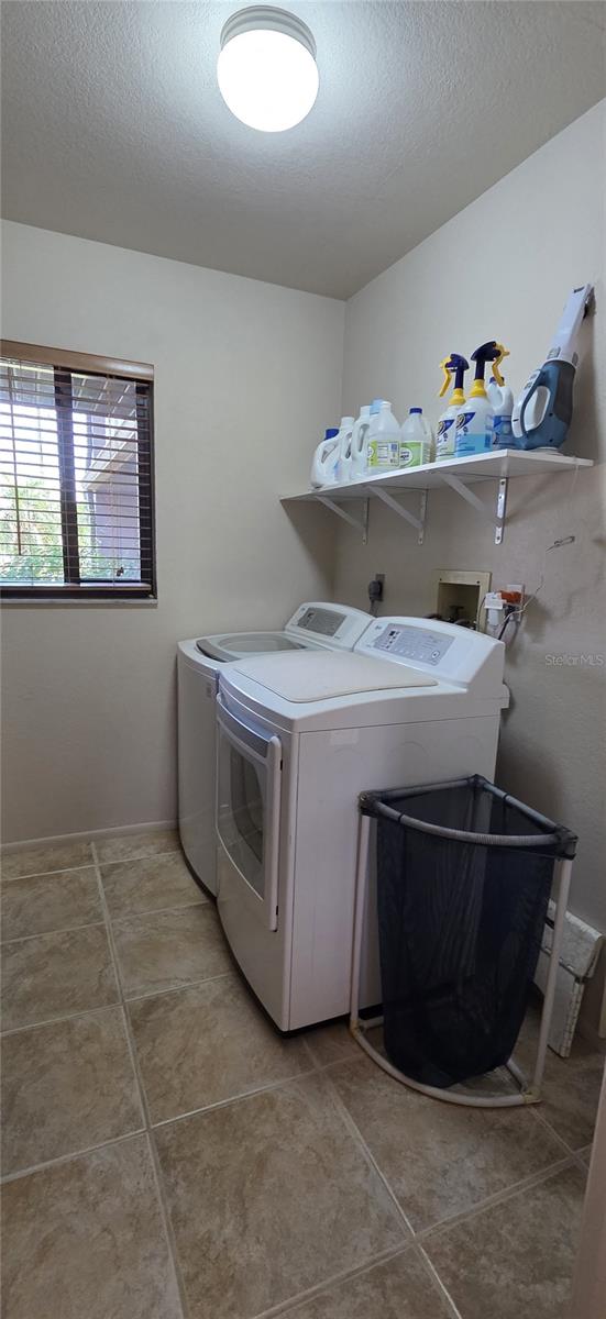 2076 River Basin Ter Property Photo 16