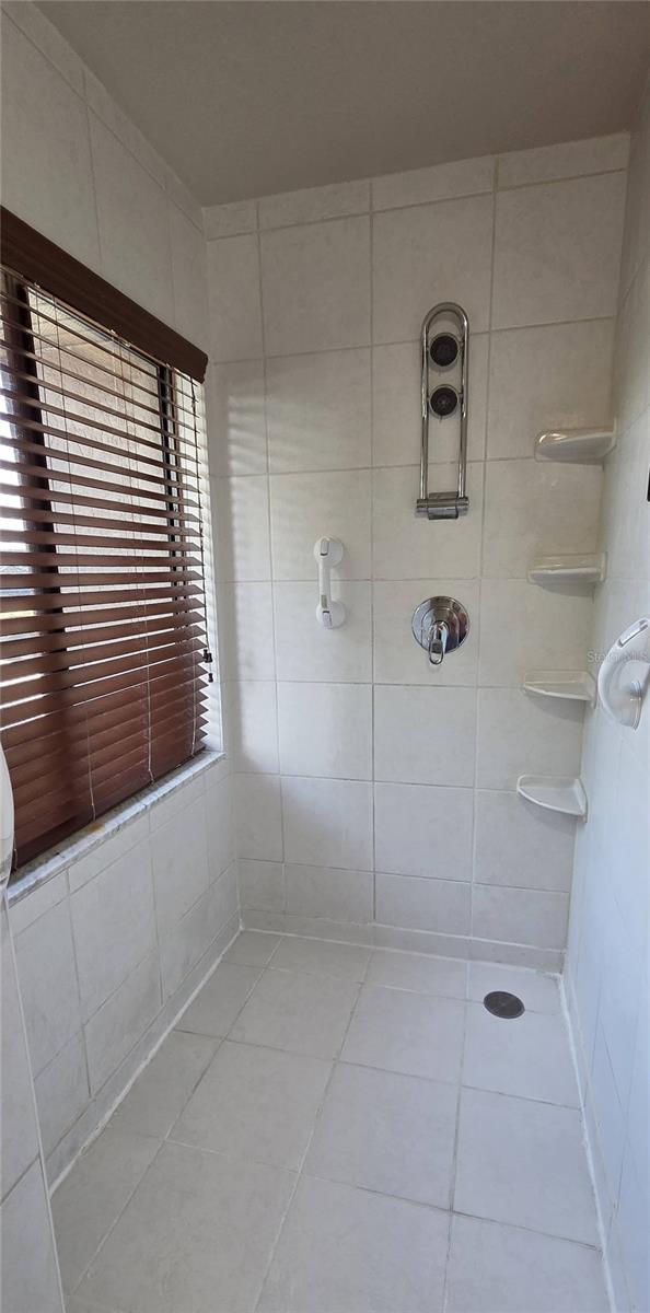 2076 River Basin Ter Property Photo 25