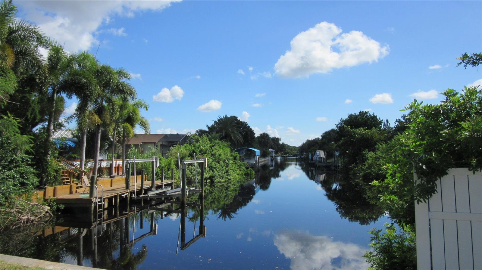 2076 River Basin Ter Property Photo 32