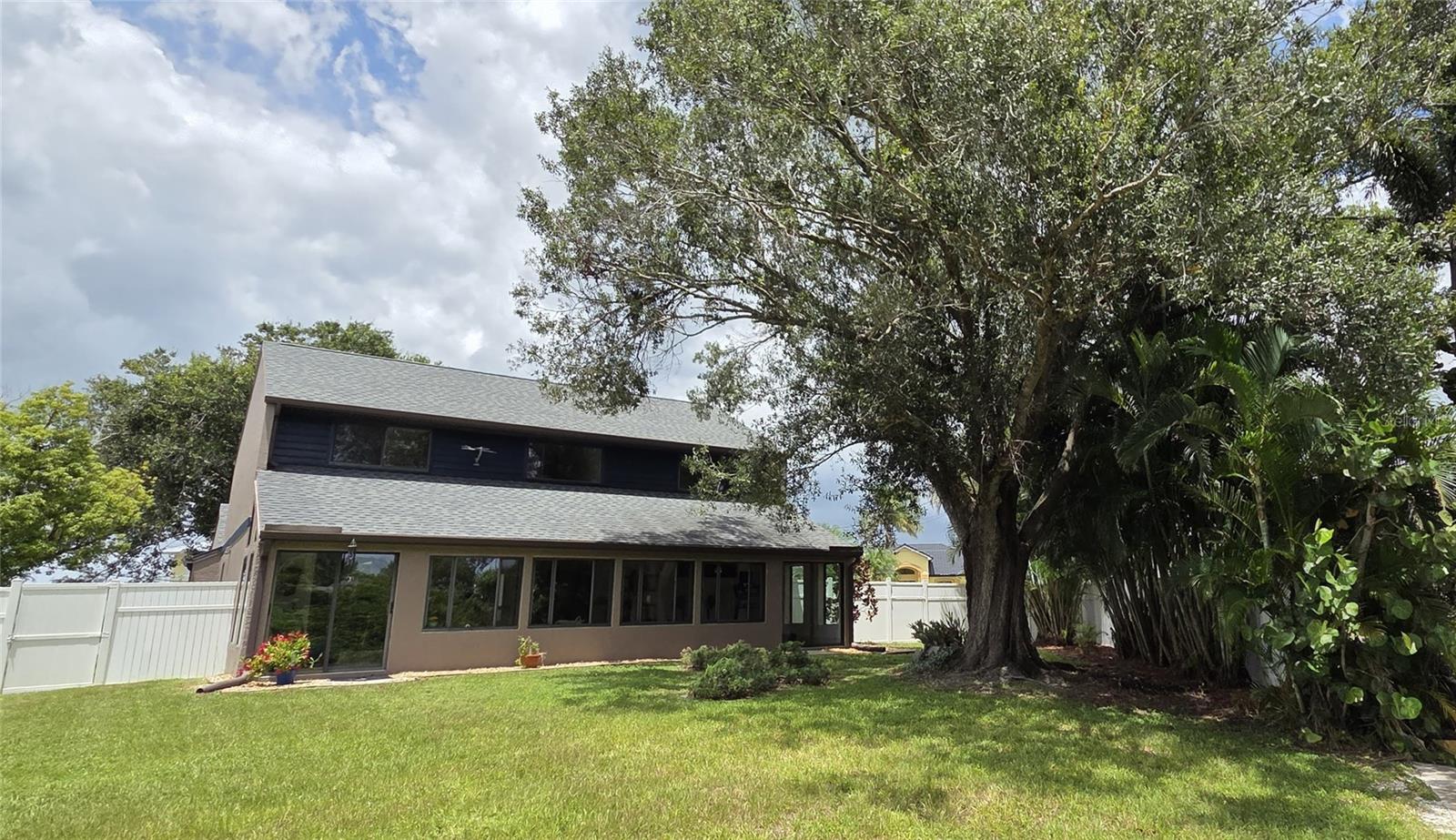 2076 River Basin Ter Property Photo 33