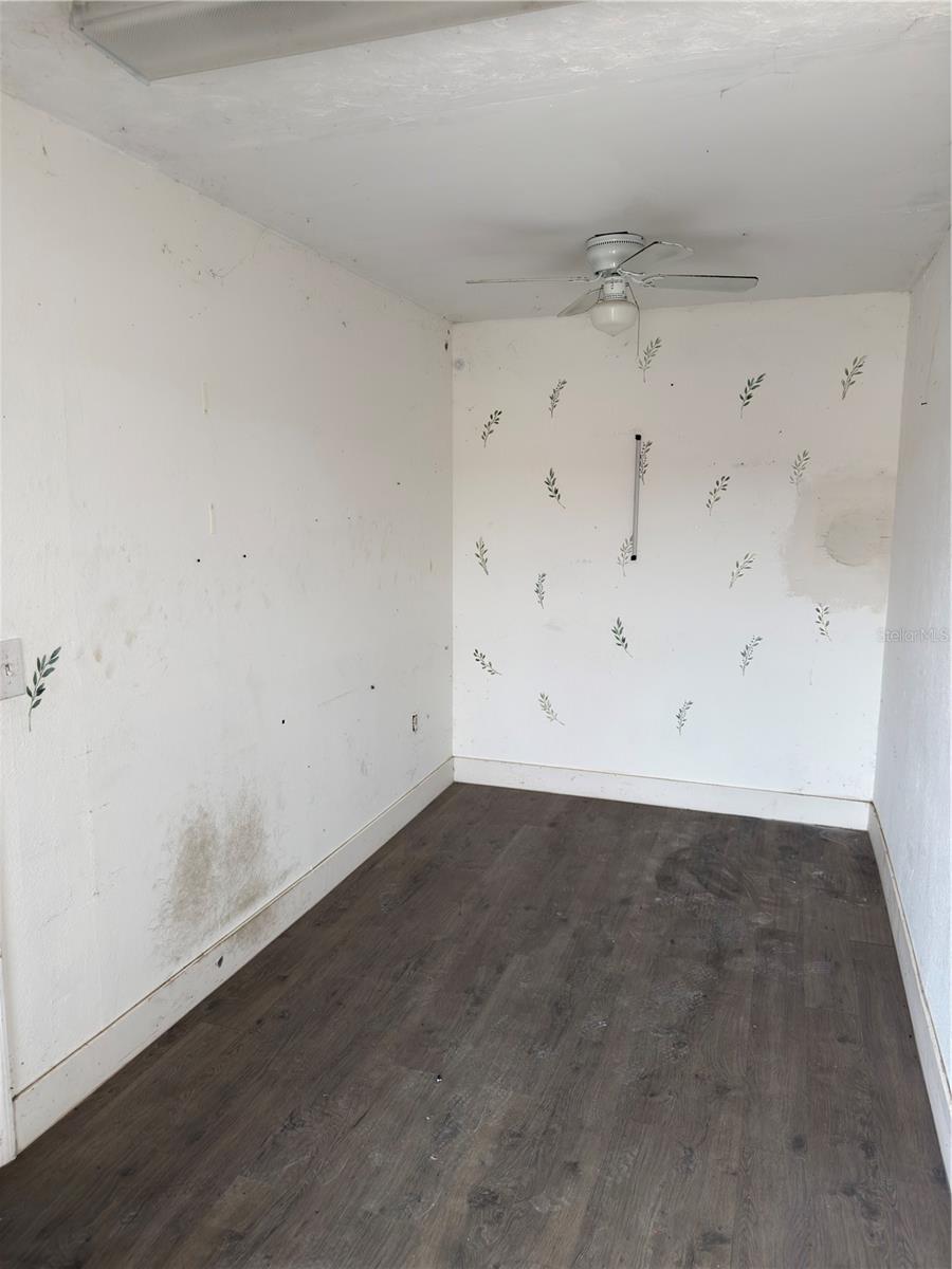 18210 Paulson Dr #7 Property Photo 2