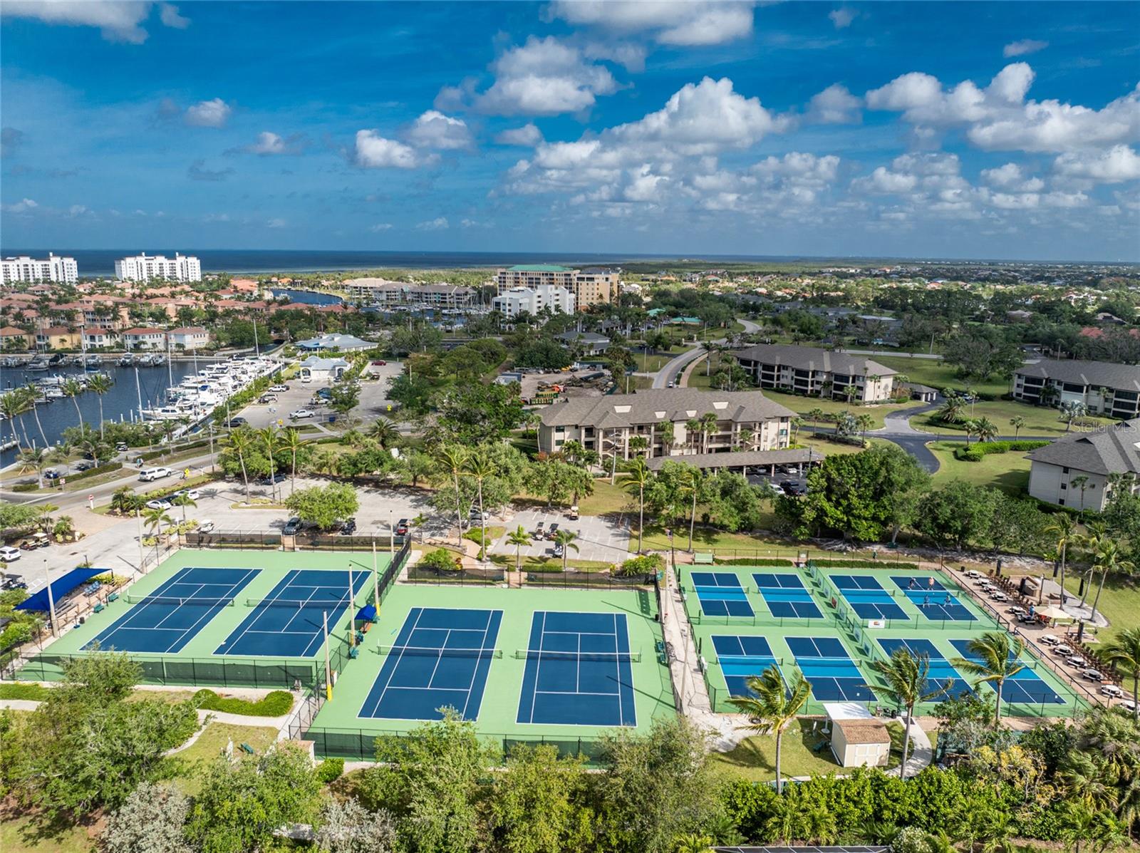 3304 Sunset Key Cir #d Property Photo 35