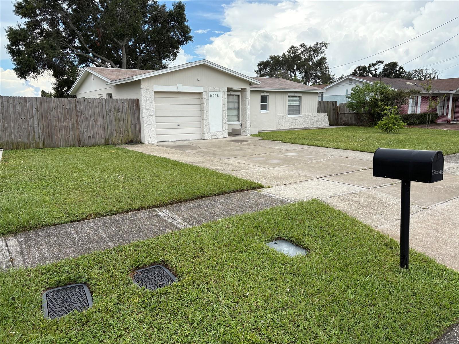 6418 W Paris St Property Photo 4