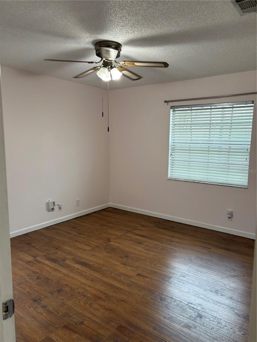 6418 W Paris St Property Photo 12
