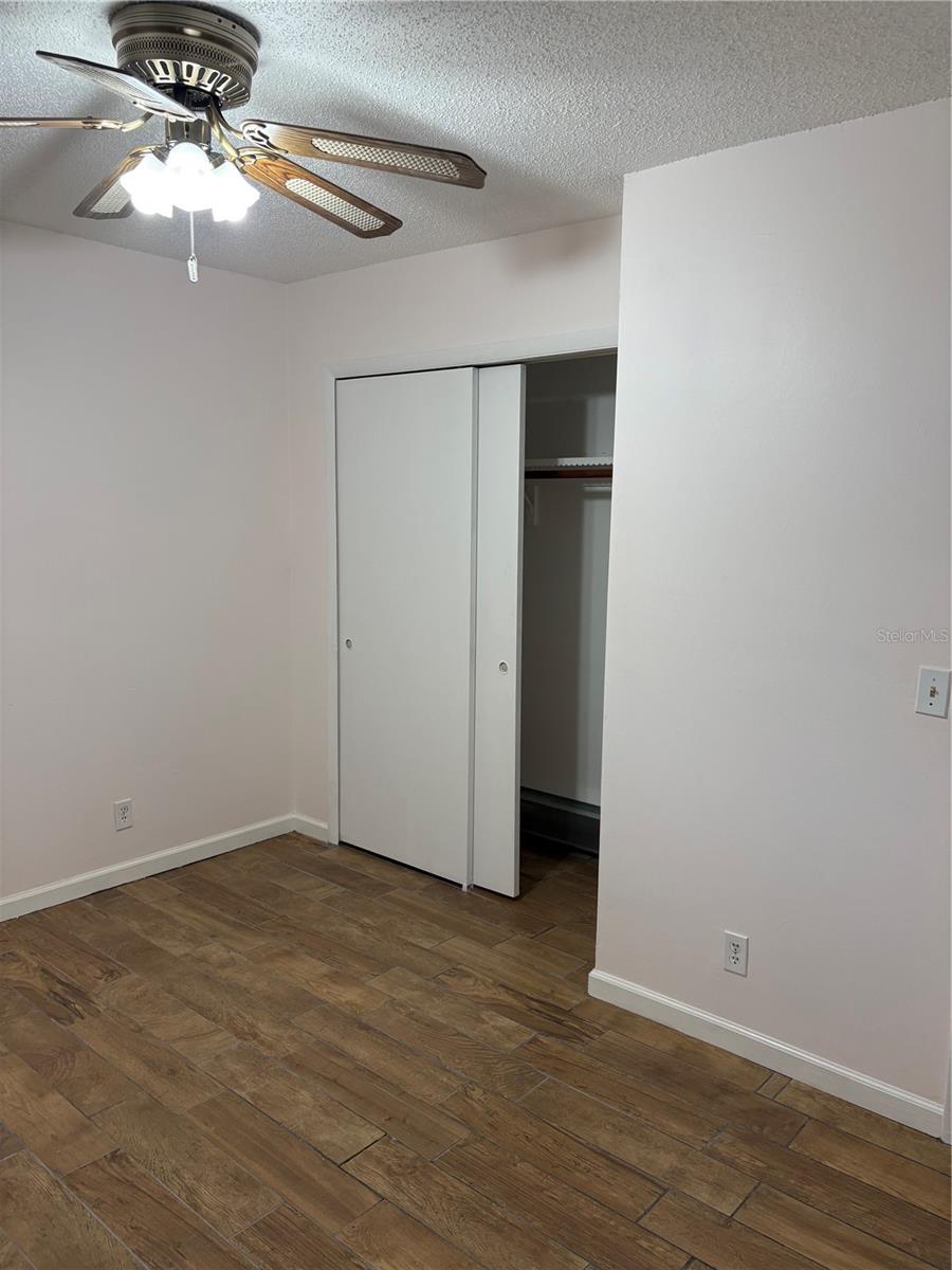 6418 W Paris St Property Photo 15