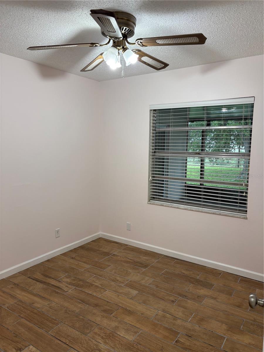 6418 W Paris St Property Photo 17