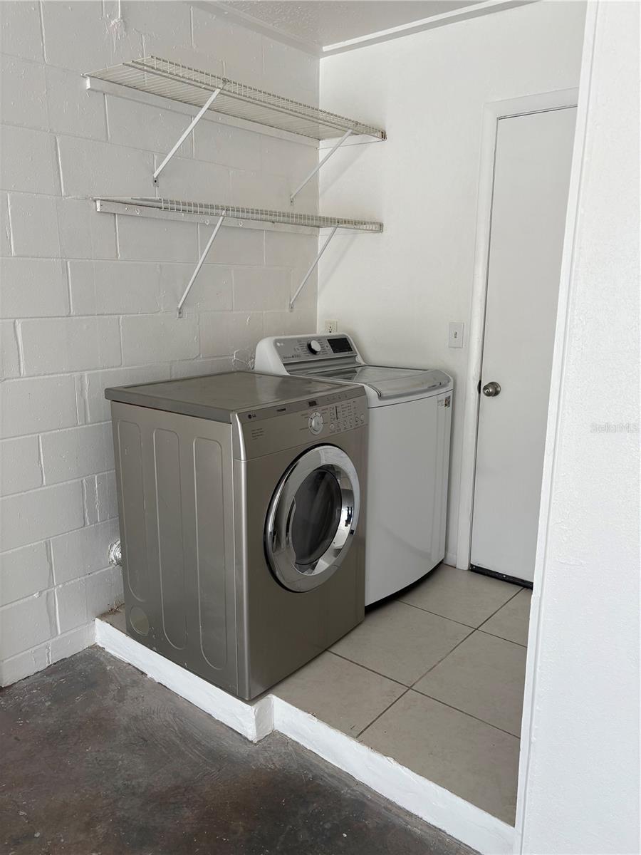 6418 W Paris St Property Photo 23