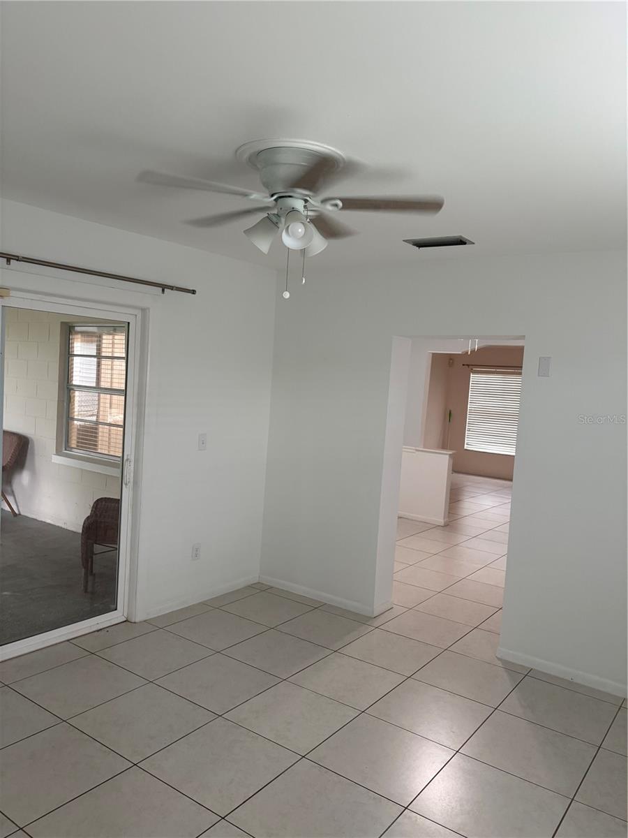 6418 W Paris St Property Photo 25