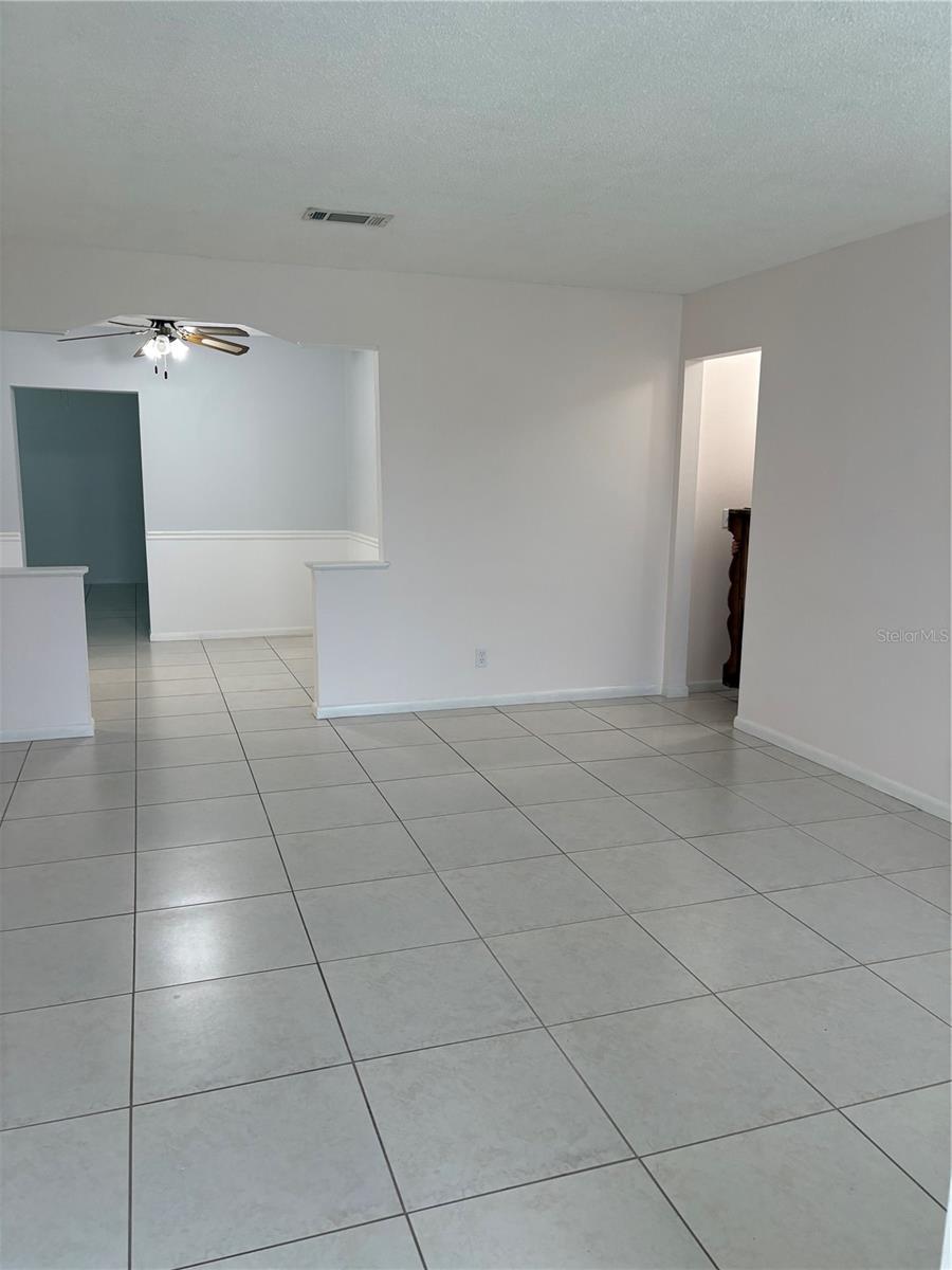 6418 W Paris St Property Photo 28