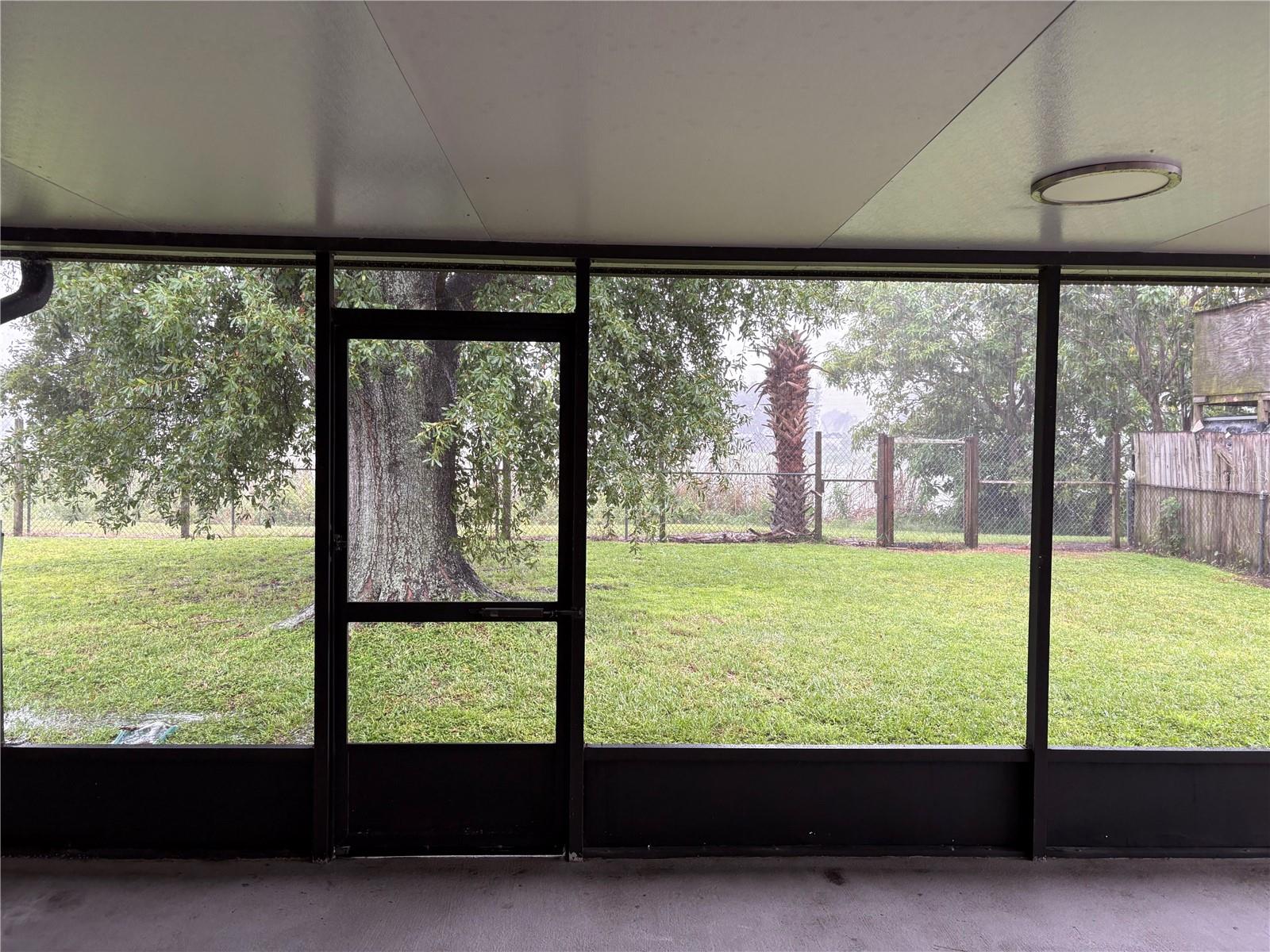 6418 W Paris St Property Photo 34