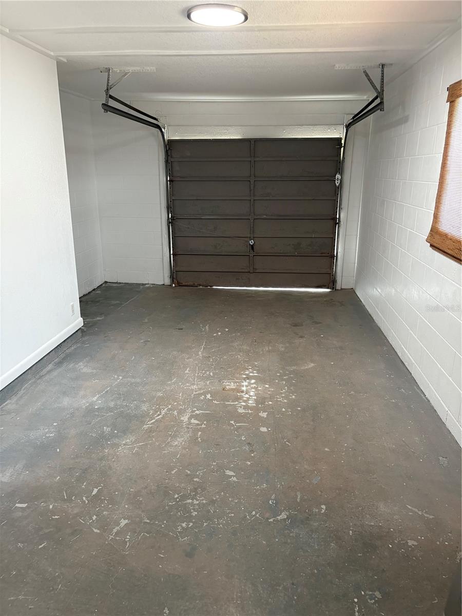 6418 W Paris St Property Photo 35