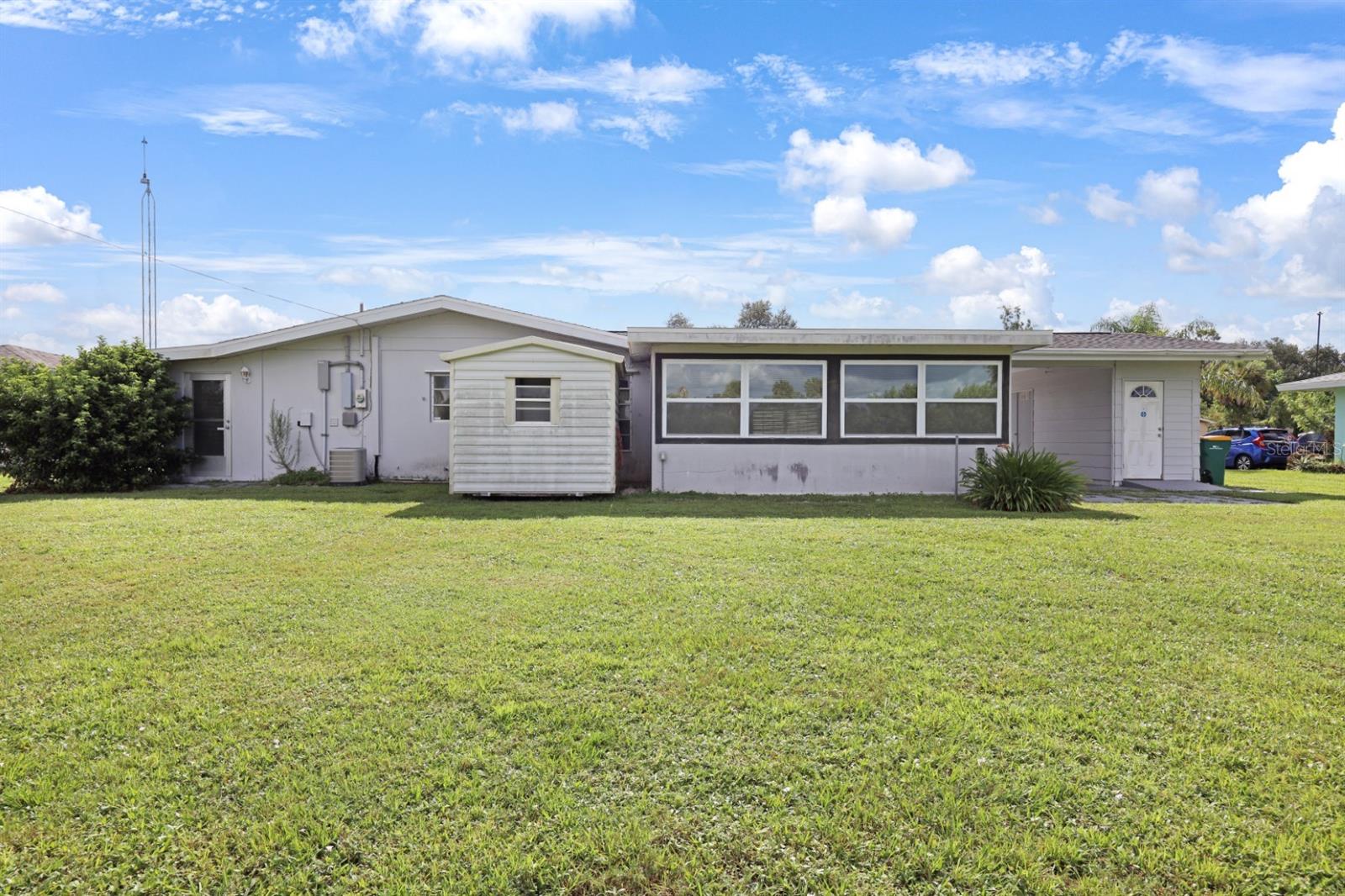 2219 Beacon Dr Property Photo 5