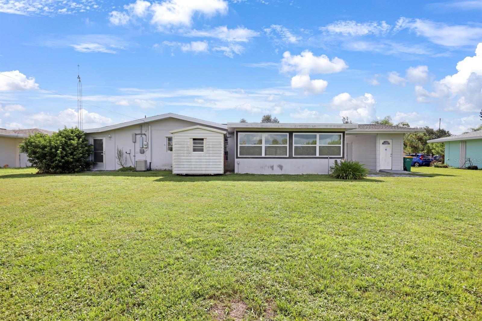 2219 Beacon Dr Property Photo 6