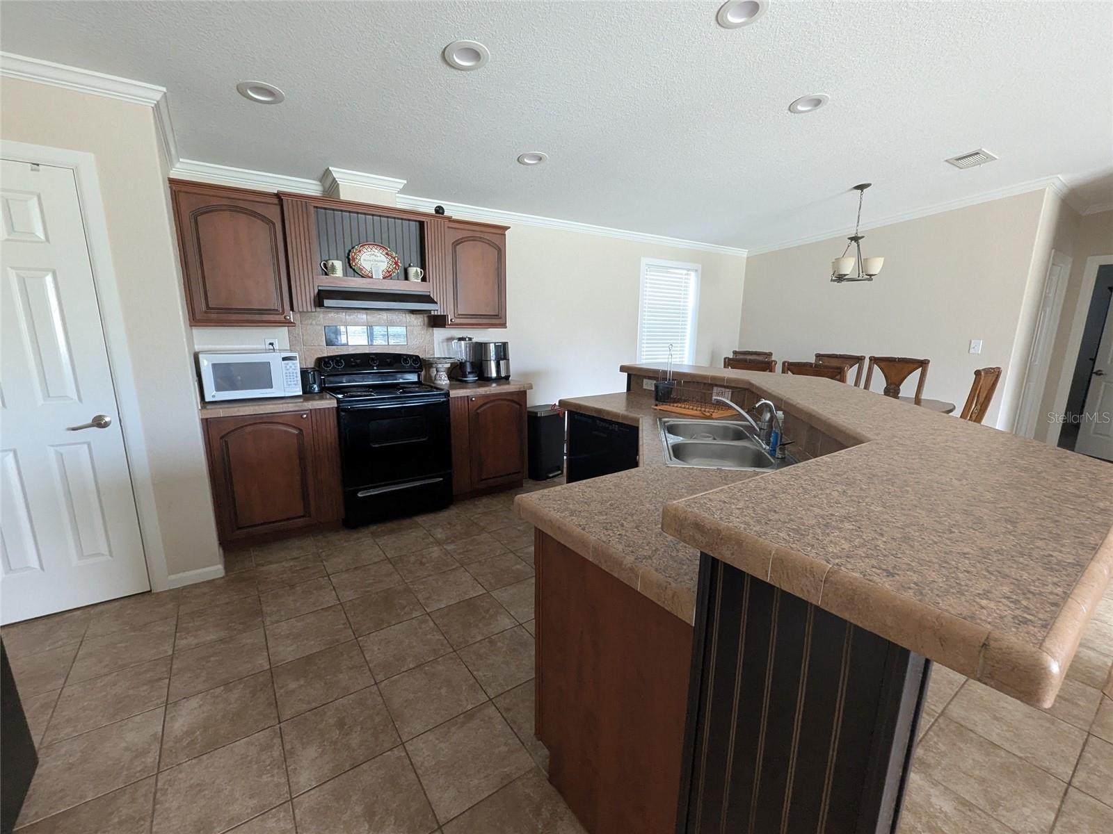 1291 Ne Hansel Ave Property Photo 18
