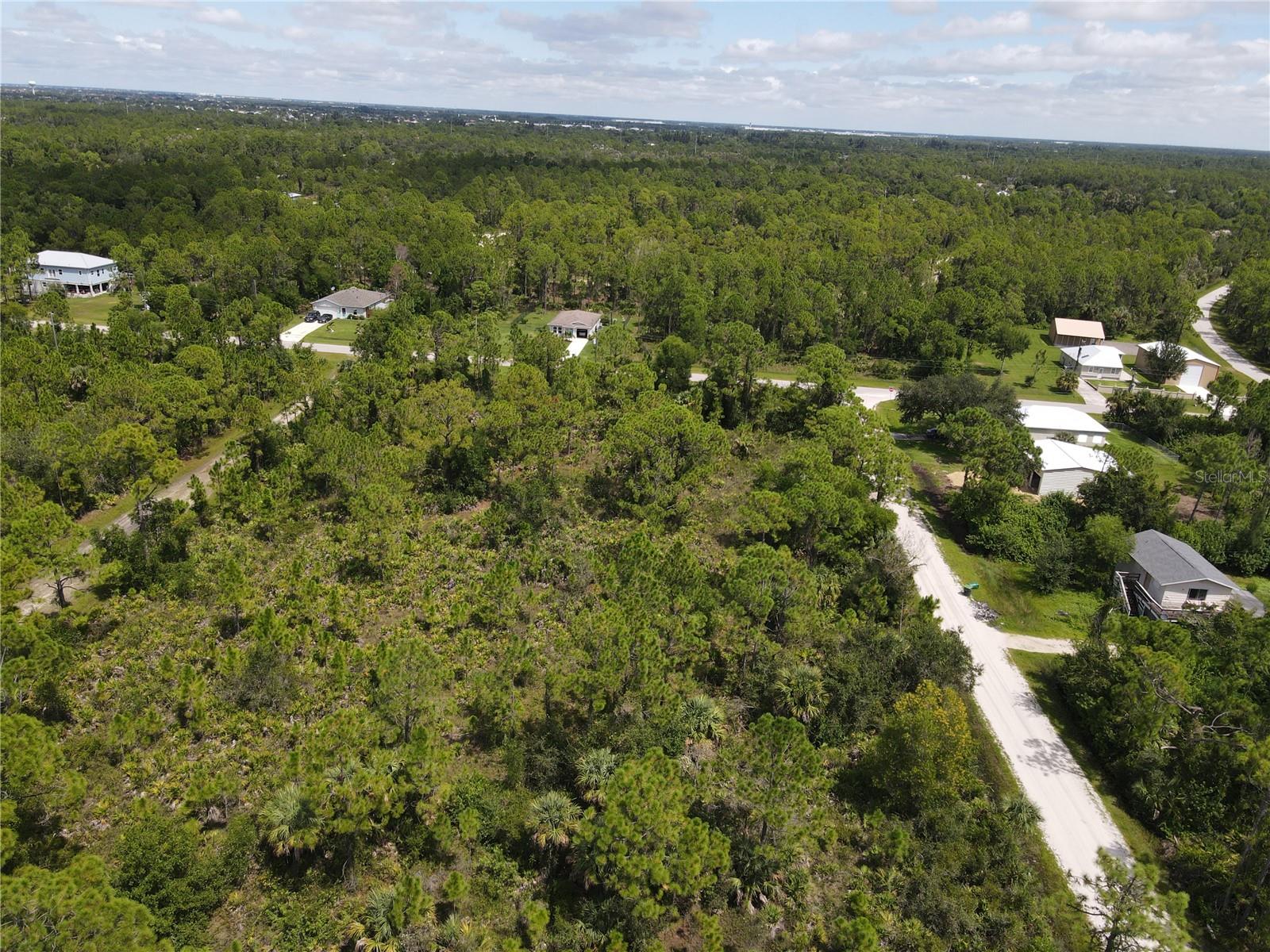 12301 Los Olas Dr Property Photo 8